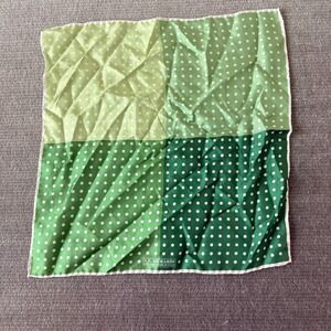 JZ Richards Mens Green Silk Polka Dot Pocket Square Made Italy Color Block 16.5"